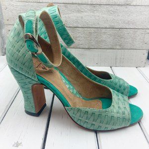 Fluevog Miracles Marvel - Green open toe pump with ankle strap, US6.5